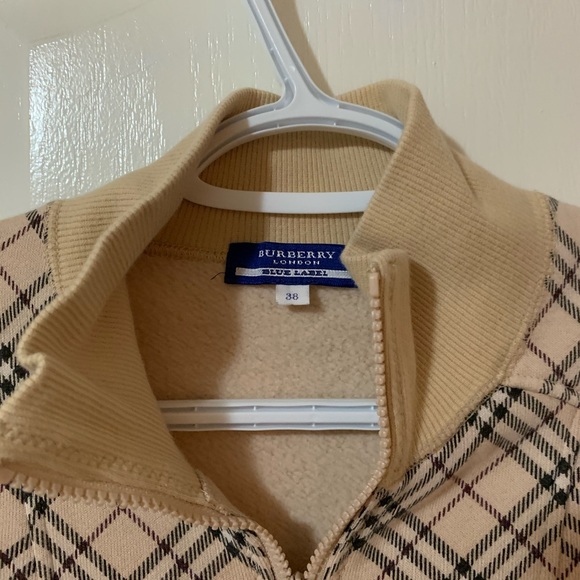 COPY - Burberry Jacket Classic Plaid - Picture 4 of 5